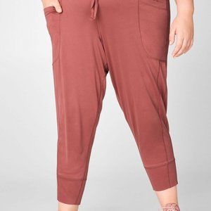 Fabletics Dark Rouge Sleek Knit Drawstring Pant Joggers with Pockets Size XL